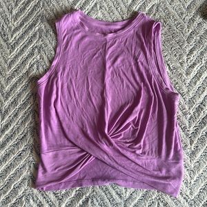 All in Motion crop front twist knot top